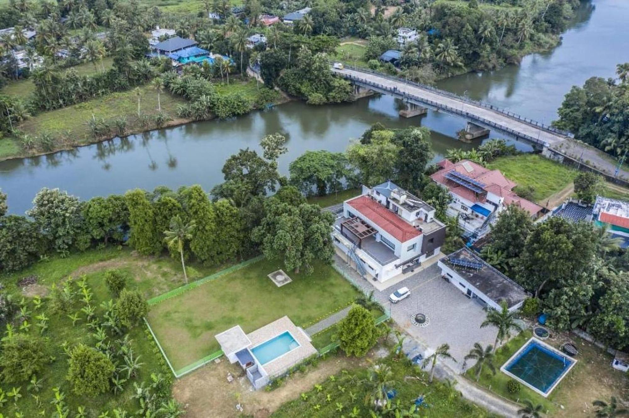 Nadhiyoram River Retreat Kochi Zewnętrze zdjęcie