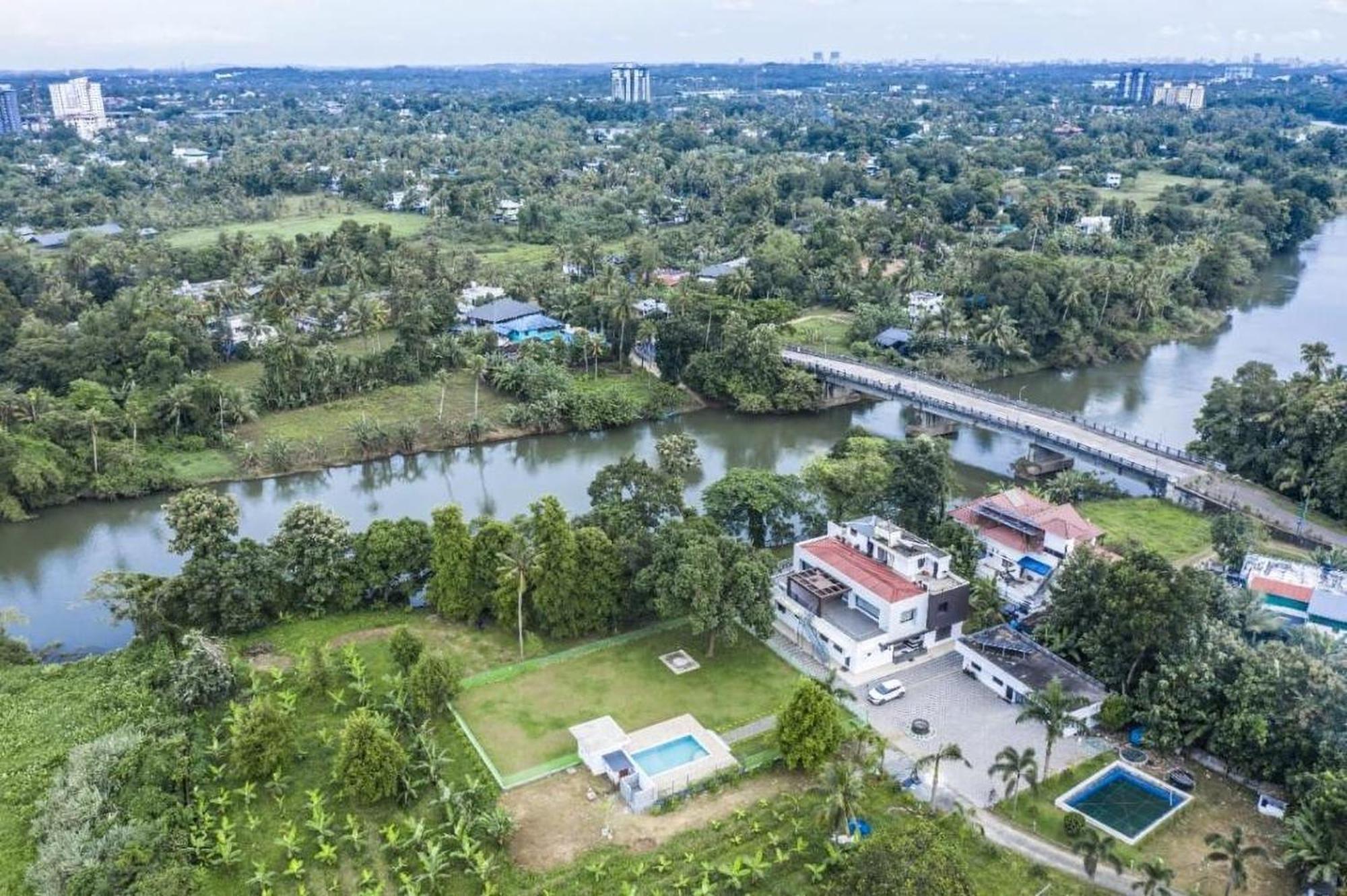 Nadhiyoram River Retreat Kochi Zewnętrze zdjęcie